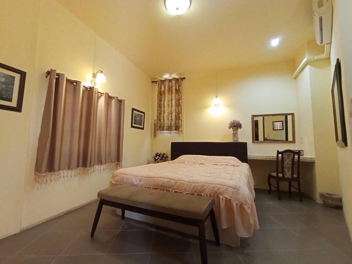 Kireeya Villa Phetchaburi Exterior photo