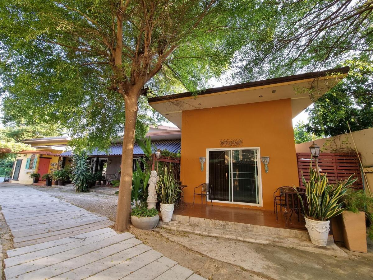Kireeya Villa Phetchaburi Exterior photo